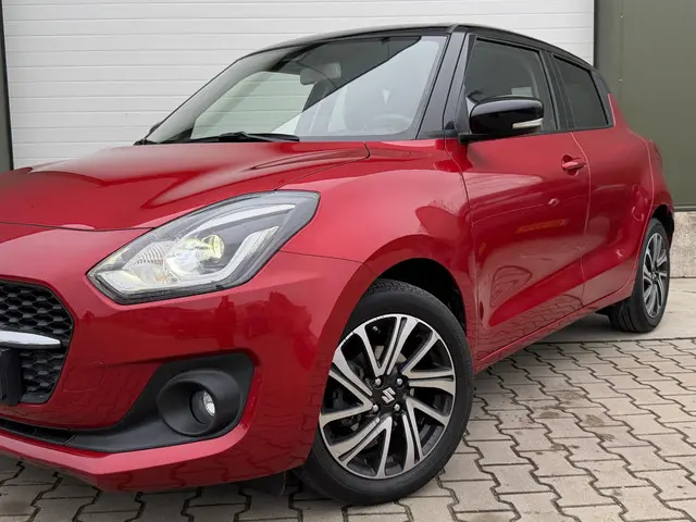 Suzuki Swift 1.2 Stijl Smart Hybrid 2021 Benzine 25