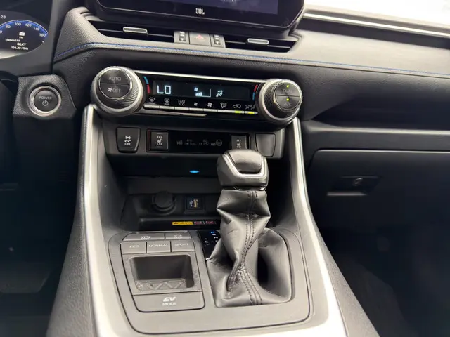 Toyota RAV4 2.5 Hybrid Style 2024 Hybride Benzine 11