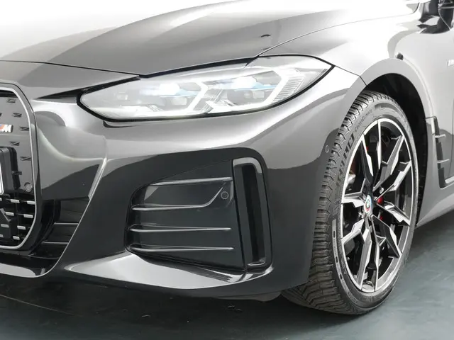 BMW i4 M50 High Executive 84 kWh 2022 Elektrisch 25