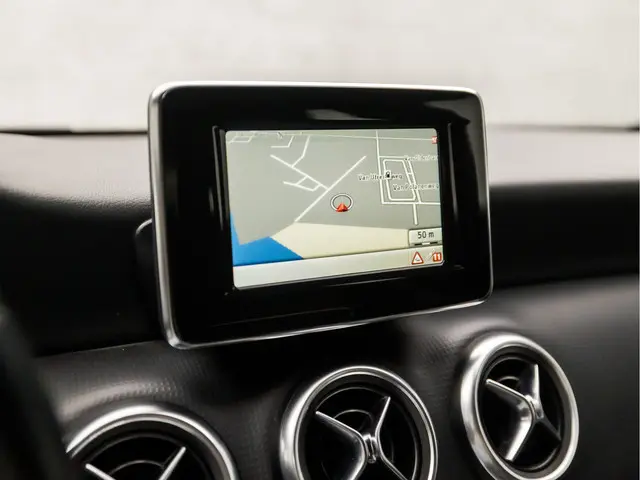 Mercedes-Benz A-Klasse 180 Sport 2013 Benzine 8