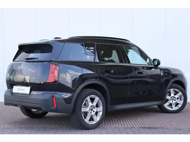 MINI Countryman C Aut. 2024 Benzine 7