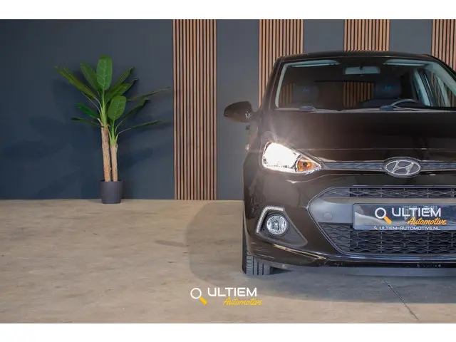 Hyundai i10 1.0i Passion 2016 Benzine 18