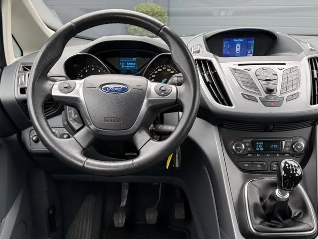 Ford C-MAX 3