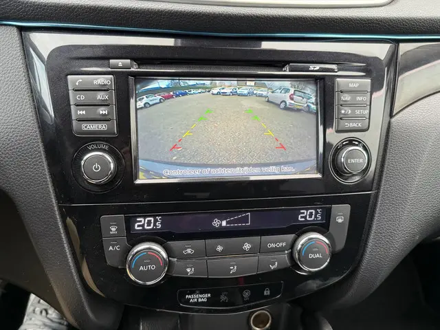 Nissan QASHQAI 1.2 Connect Edition 2014 Benzine 18