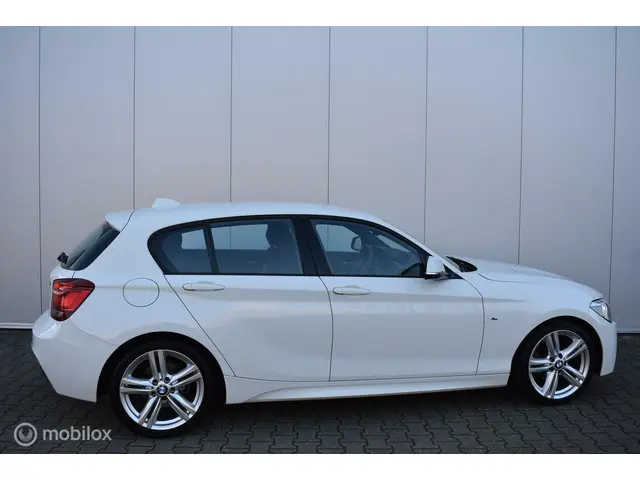 BMW 1 Serie 114i EDE M Sport Edition 2015 Benzine 4