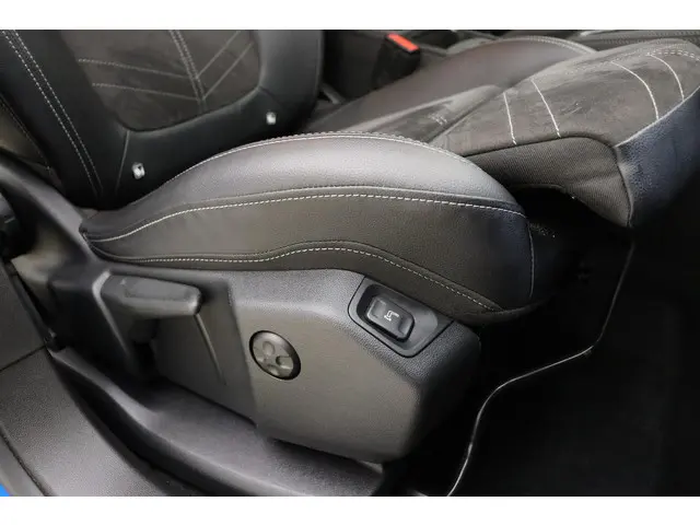 Opel Grandland 1.2 Turbo Ultimate 2022 Benzine 16