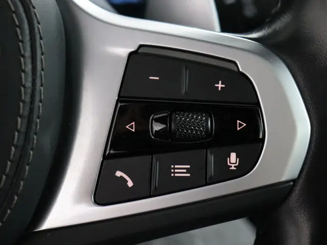 BMW X5 xDrive45e High Executive 2023 Hybride Benzine 27