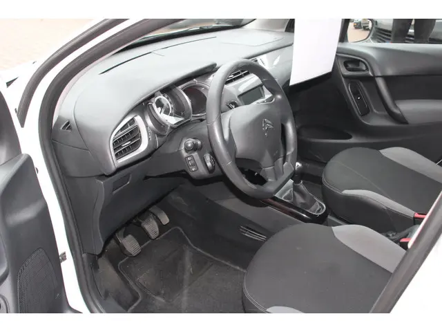 Citroën C3 1.0 VTi Attraction 2014 Benzine 7