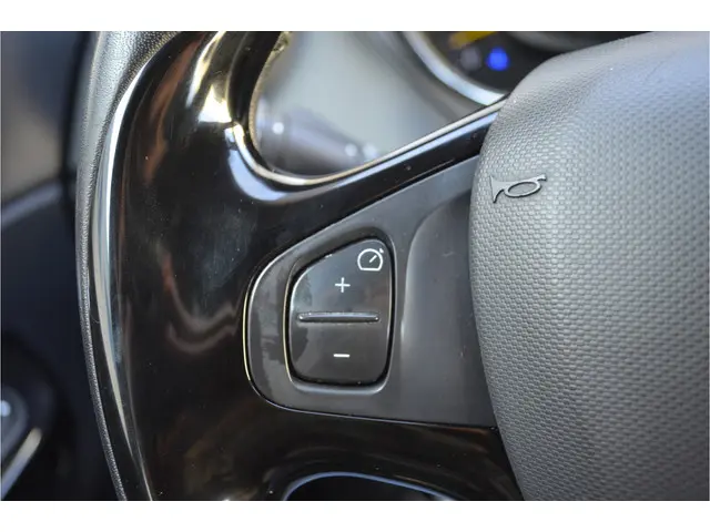 Renault Captur 0.9 TCe Dynamique 2013 Benzine 9