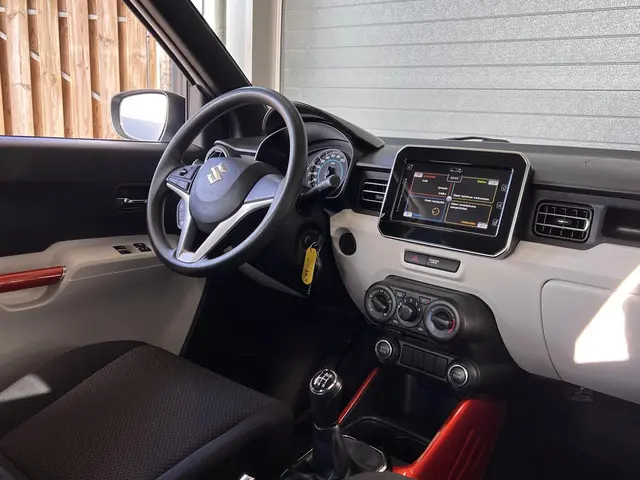 Suzuki Ignis 1.2 Select 2019 Benzine 22