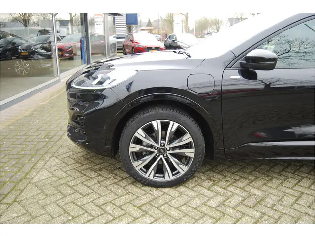 Ford Kuga 2.5 PHEV ST-Line X 225pk 2022 Hybride Benzine 9