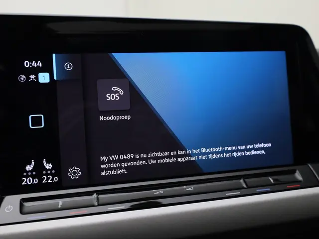 Volkswagen Golf 1.0TSI/110PK Life 2024 Benzine 33