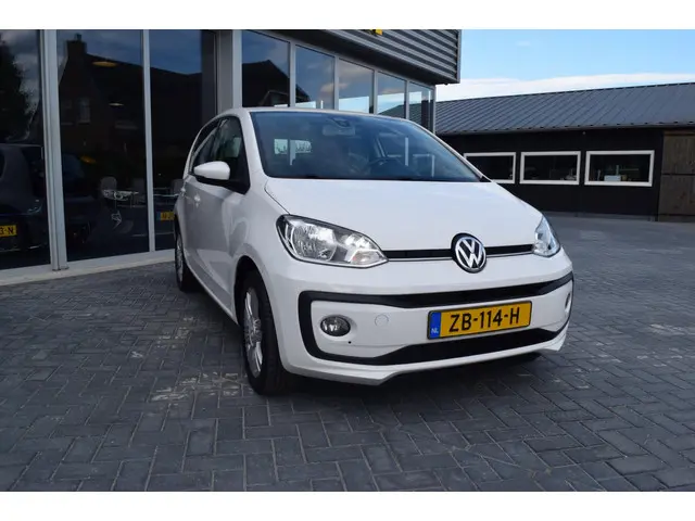 Volkswagen up! 1.0 BMT high up! 2019 Benzine 3