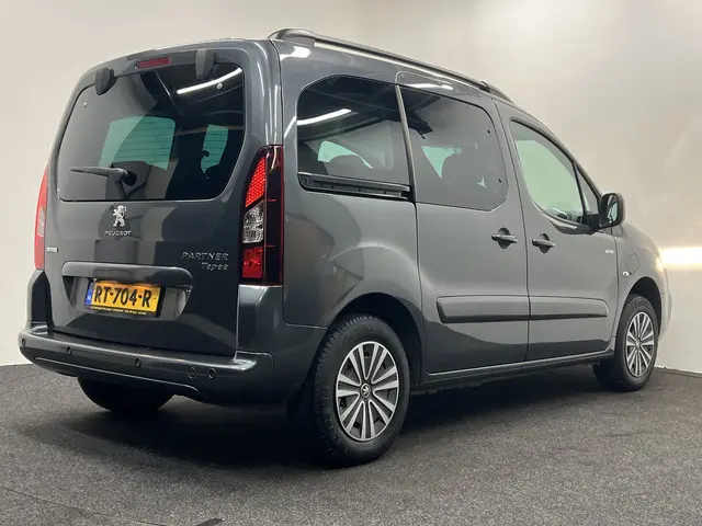 Peugeot Partner Tepee Electric Allure 2018 Elektrisch 33