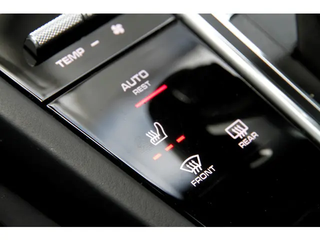 Porsche Cayenne Coupé 3.0 E-Hybrid 2019 Hybride Benzine 41