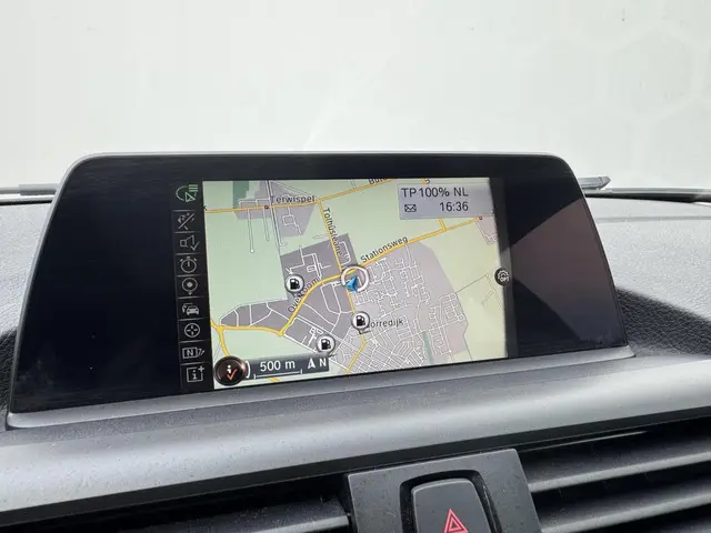 BMW 2 Serie Coupé 218i M Sport Trekhaak 2016 Benzine 15
