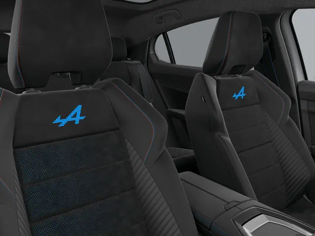 Renault Rafale atelier Alpine 2026 Hybride Benzine 14