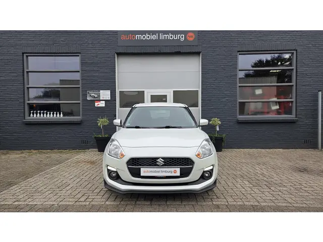 Suzuki Swift 1.0 Sportline 2019 Benzine 4