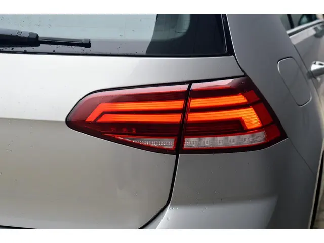 Volkswagen e-Golf E-Golf 2018 Elektrisch 30