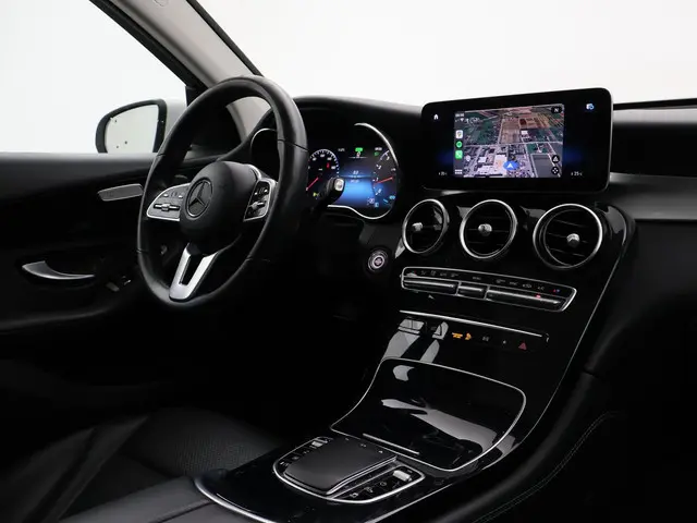 Mercedes-Benz GLC 200 AUT9 NIEUW MODEL 2019 Benzine 3
