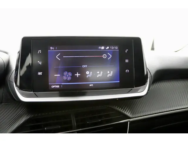 Peugeot 2008 1.2 PureTech Active blauw 2021 Benzine 23