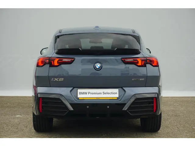 BMW iX2 eDrive20 2025 Elektrisch 6
