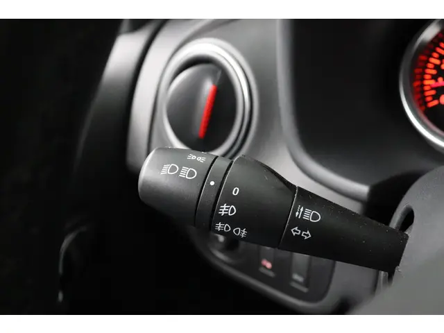 Dacia Logan MCV Stepway TCe 90 Tech Road 2019 Benzine 27