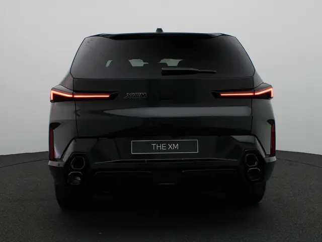 BMW XM 50e 2025 Hybride Benzine 5