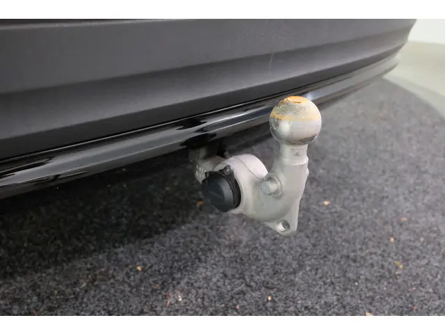 Volvo XC40 2.0 B4 Plus Dark 2024 Hybride Benzine 6