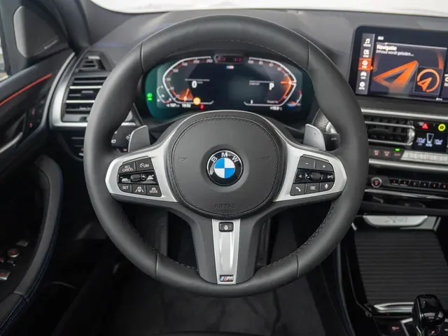BMW X4 xDrive20i 2025 Benzine 7