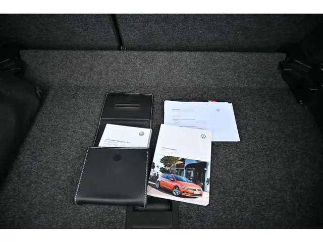 Volkswagen Polo 1.0 TSI Comfortline 2020 Benzine 17