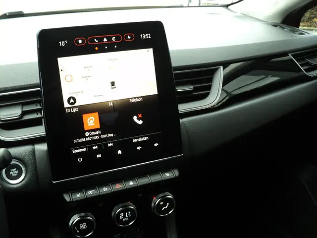 Mitsubishi ASX 1.3 DI-T First Edition 2023 Benzine 29