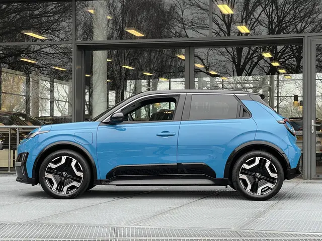 Nissan Micra EVOLVE 52 kWh 2025 Elektrisch 16