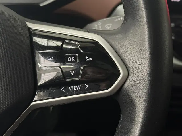 Volkswagen ID.4 Family 77 kWh 2021 Elektrisch 34