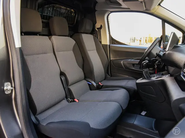 Peugeot Partner bestel 1.5 BlueHDI Premium 2021 Diesel 11