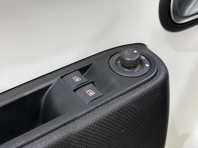 Renault Twingo 1.0 SCe 70 Collection NAP 2018 Benzine 35