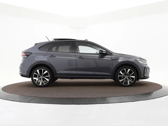 Volkswagen Taigo 1.0 TSI 110pk DSG R-Line 2024 Benzine 23