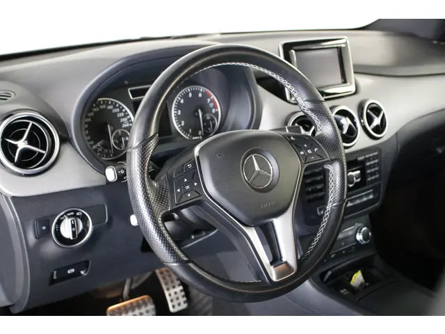 Mercedes-Benz B-Klasse 3