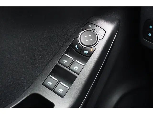 Ford Puma 1.0 EcoBoost Hybrid Titanium X 2020 Benzine 18