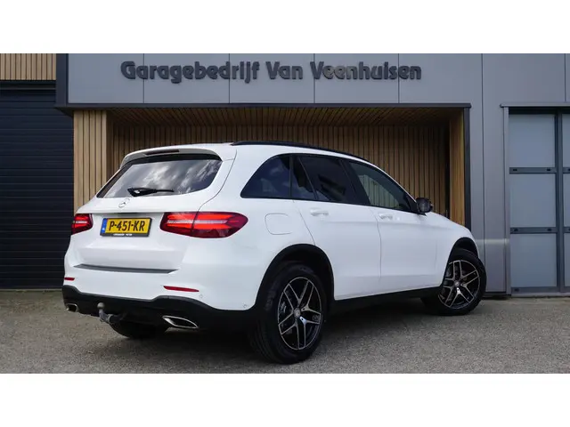 Mercedes-Benz GLC 250 211pk 4MATIC AMG-Line 2015 Benzine 6