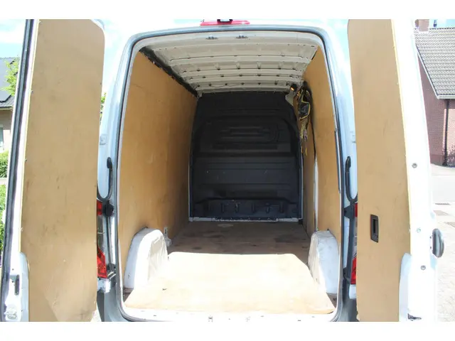 Mercedes-Benz Sprinter 314 2.2 CDI L2H2 2019 Diesel 8