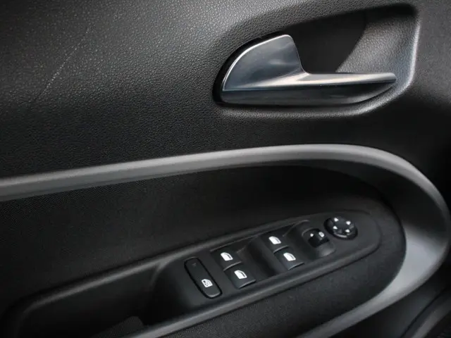 Jeep Avenger Longitude 54 kWh Automaat 2024 Elektrisch 16