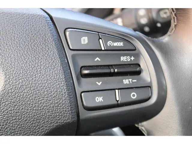 Hyundai i10 1.0 2021 Benzine 20