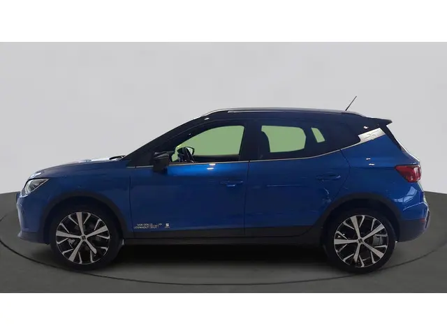 SEAT Arona 1.0 TSI Xperience 2023 Benzine 8