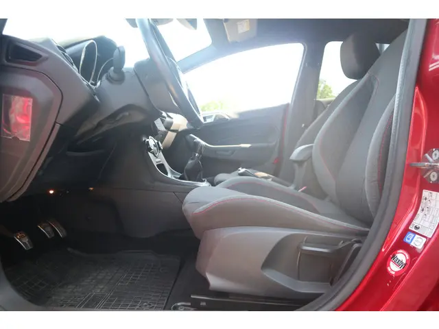 Ford Fiesta 1.0 EcoBoost ST Line 2017 Benzine 34