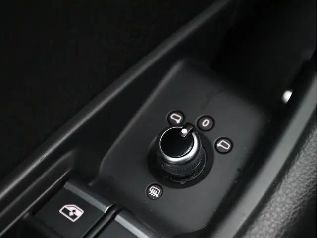 Audi A4 Avant 2.0 TFSI 2016 Benzine 25