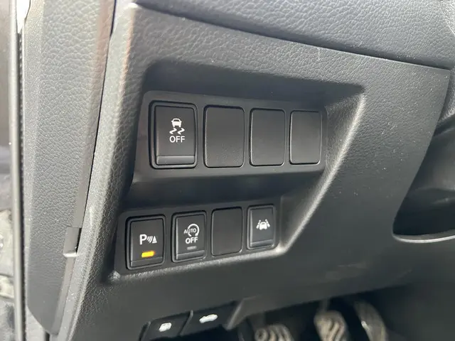 Nissan QASHQAI 1.2 Tekna 2015 Benzine 37