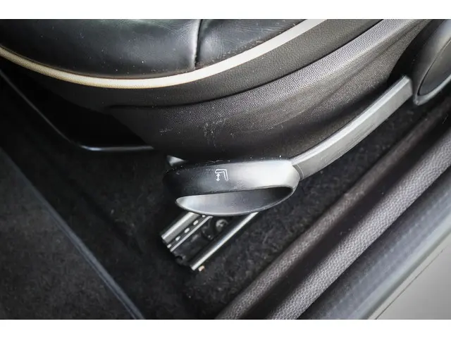 MINI Cooper Mini 1.6 Westminster 2013 Benzine 16