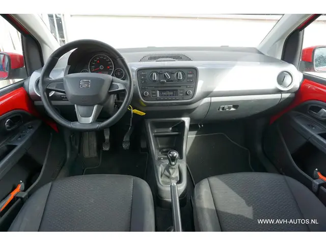 SEAT Mii 1.0 Sport Dynamic 2014 Benzine 5