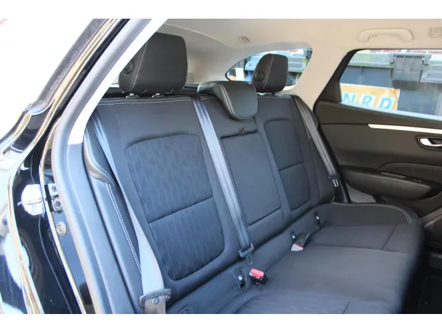 Renault Talisman Estate 1.3 TCe Limited 2019 Benzine 13